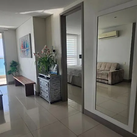 Apartment Lujo Frente A La Playa Cartagena